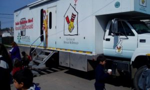 96158-la-unidad-pediatrica-movil-ronald-mcdonald-se-suma-al-programa-extramuros-en-general-guemes