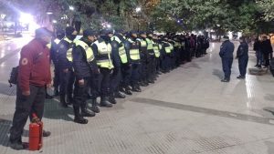 96696-intenso-trabajo-de-seguridad-durante-los-festejos-por-la-consagracion-de-argentina-como-bicampeon-de-la-copa-america