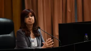 cristina-kirchner-en-tribunales-1853799jpg