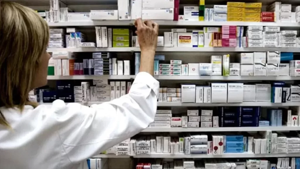 crisis-economica-las-farmacias-estan-en-alerta-por-faltantes-de-medicamentos-1463923jpg